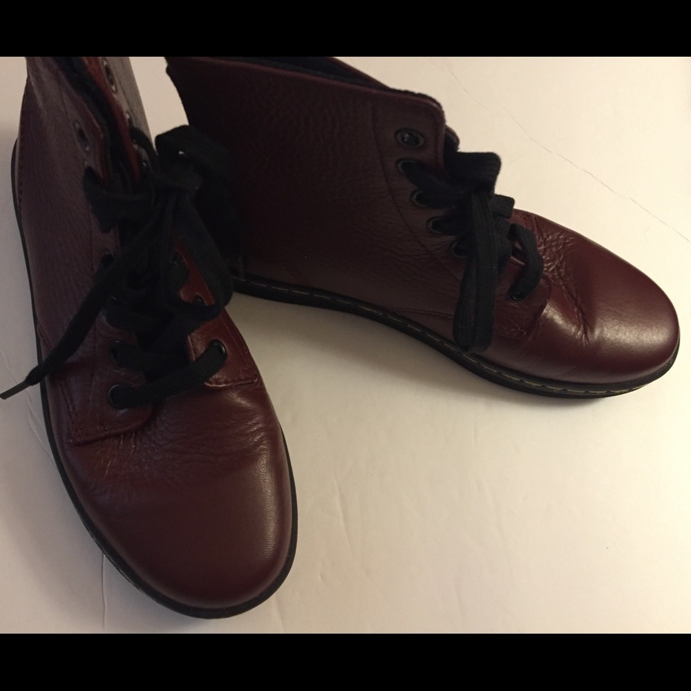 New Dr Martens Leyton Ankle Boots - Picture 7 of 8
